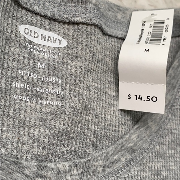 Old Navy Winter Long Sleeve Tees - Picture 8 of 8